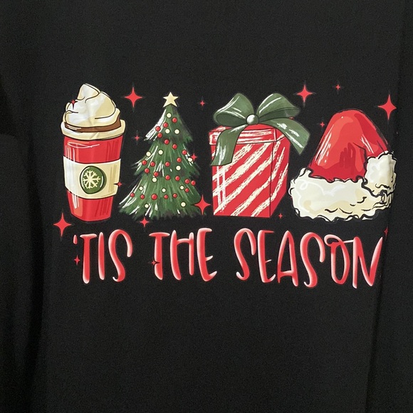 Plus Size Christmas Gift & Hat & Tree Print Round Neck Graphic T-Shirt - Picture 5 of 6